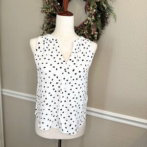 💥 3/$15 Banana Republic Dot Blouse XS